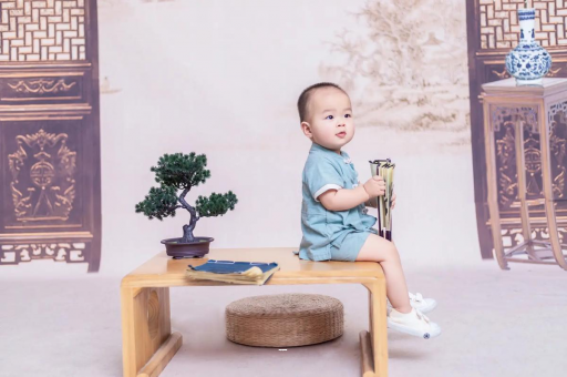 巨野蜡笔小新美伢怀孕